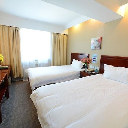 Greentree Inn Shandong Rizhao University City Express Hotel מראה חיצוני תמונה