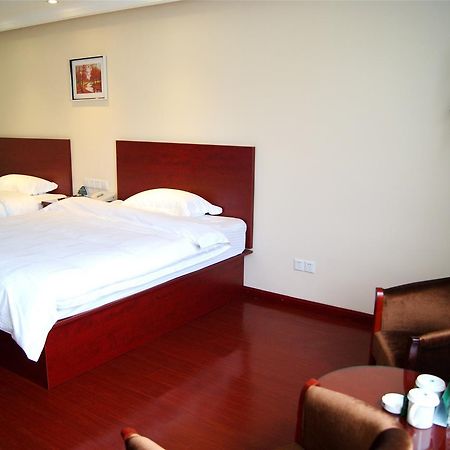 Greentree Inn Shandong Rizhao University City Express Hotel מראה חיצוני תמונה