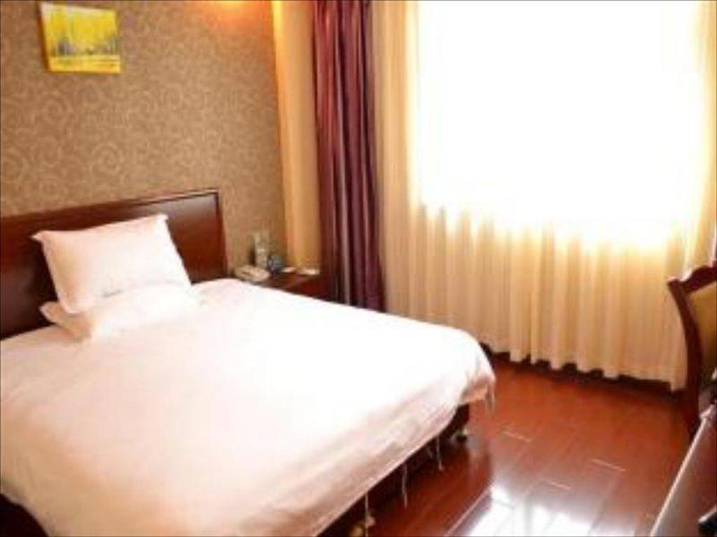 Greentree Inn Shandong Rizhao University City Express Hotel מראה חיצוני תמונה