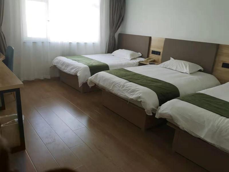 Greentree Inn Shandong Rizhao University City Express Hotel מראה חיצוני תמונה