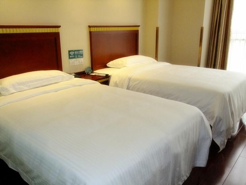 Greentree Inn Shandong Rizhao University City Express Hotel מראה חיצוני תמונה