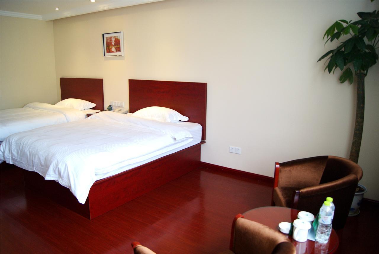 Greentree Inn Shandong Rizhao University City Express Hotel מראה חיצוני תמונה